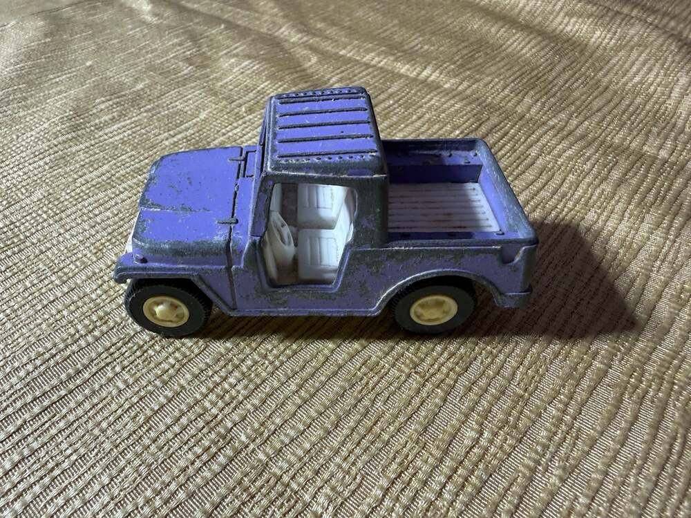 Vintage 1969 Tootsietoy Purple Jeep Truck Diecast Toy Car